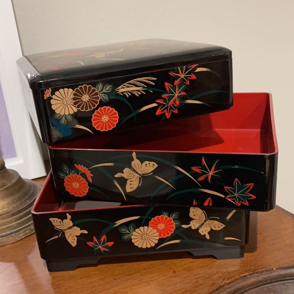 Excellent Condition MMA Japanese Jewelry Box - Picture 4 of 5